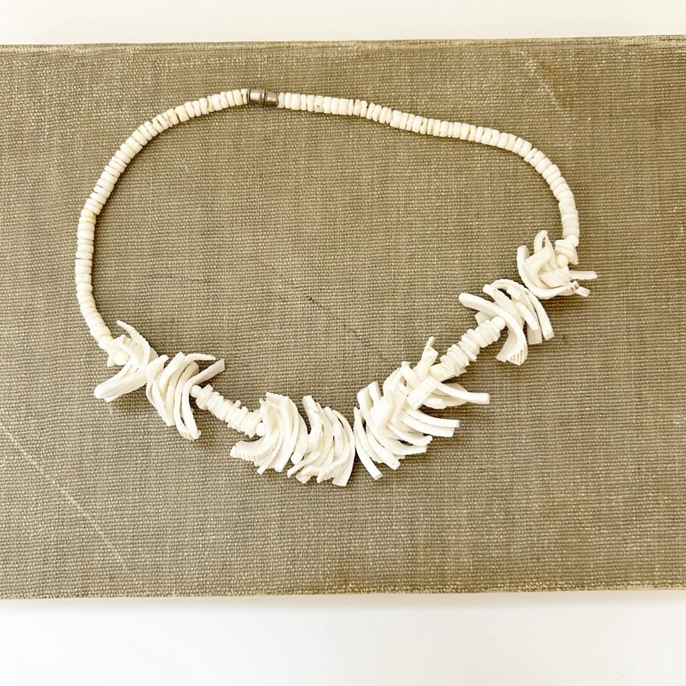 Vintage Y2K White Shell Choker Necklace Summer Vacation Beach Fashion